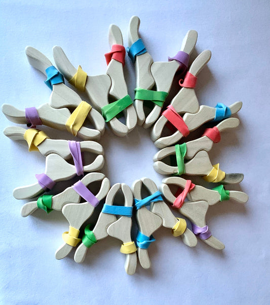 Set of 10 Play clips, clips for playstands, wooden clips