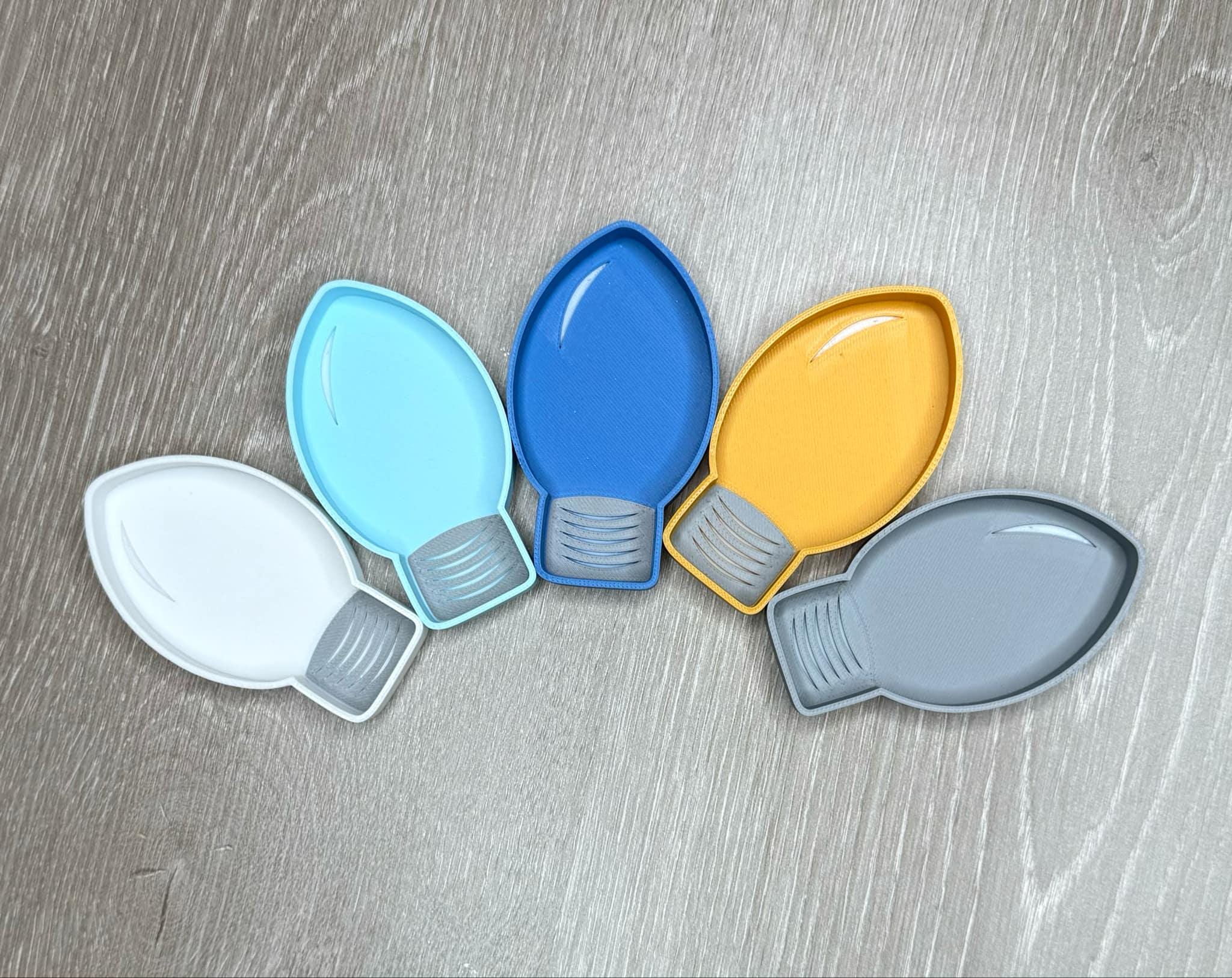 Hanukka light sensory trays, Hanukkah light sensory trays, holiday light bulb sensory activity, sensory play lights, light bulb trays