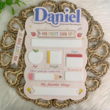 Personalized First Day Of School Sign 2025, Last Day Of School Sign, Name Sign, Back To School Sign, 1st Day Of School Kindergarten Board